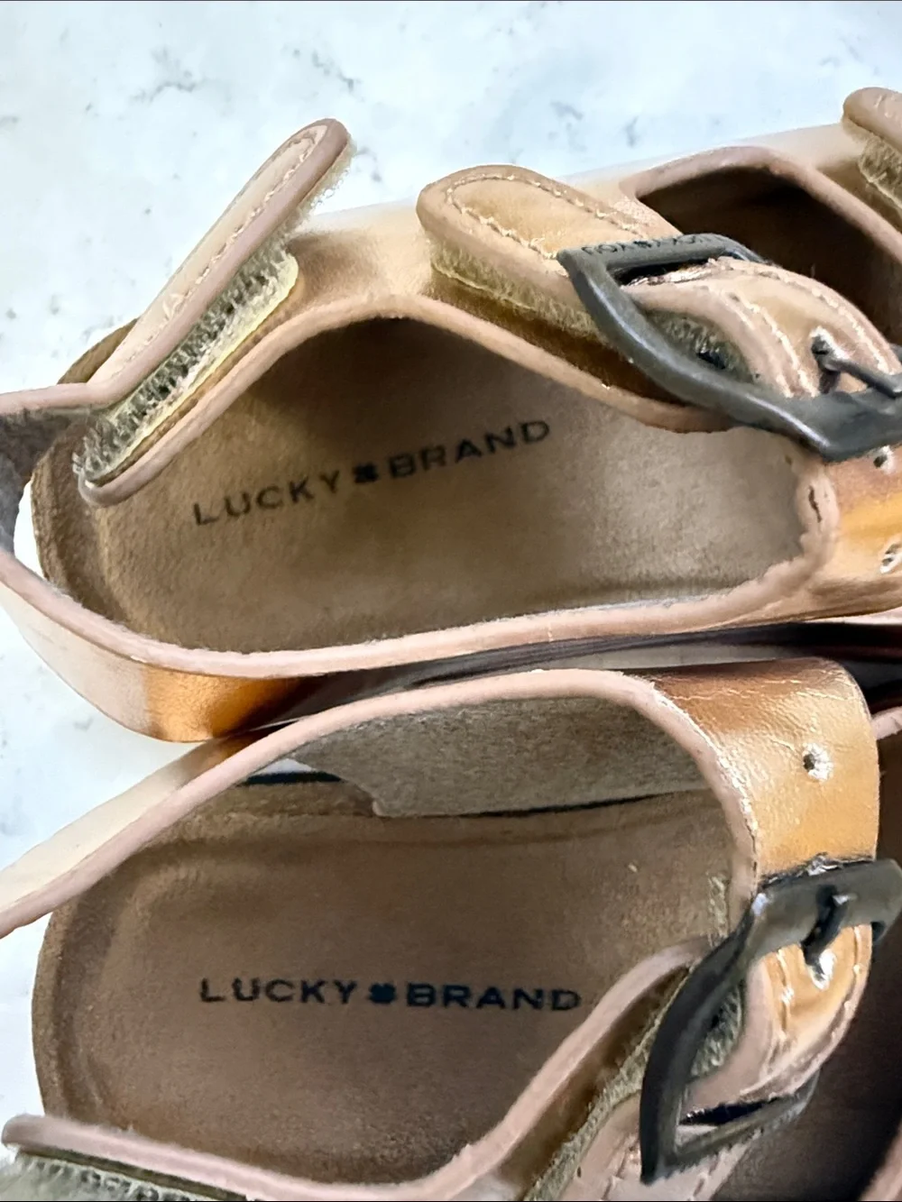 Lucky Brand Kids Metallic Rose Gold Double-Buckle Sandals